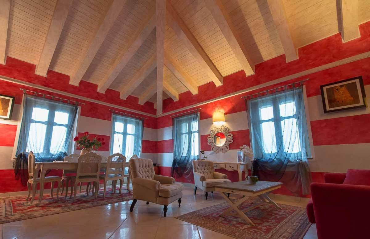 Villa Morneto Vignale Kültér fotó
